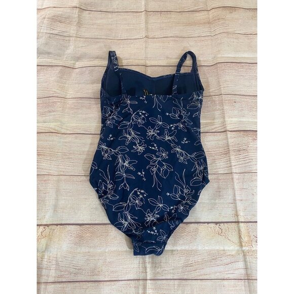 Nip Tuck Swimwear Women's Garden Line Foil Twist Swimsuit - 8 - Picture 11 of 14